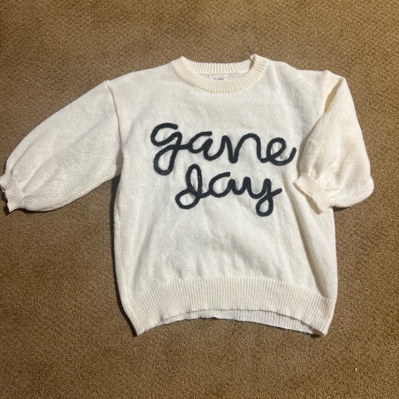 Game Day Sweater - Picture 1 of 5